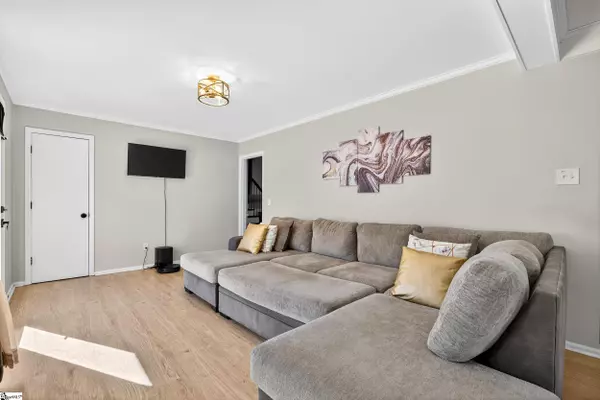 Greer, SC 29650,519 Longview Terrace