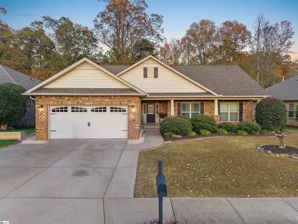 308 Raritan Court, Simpsonville, SC 29681