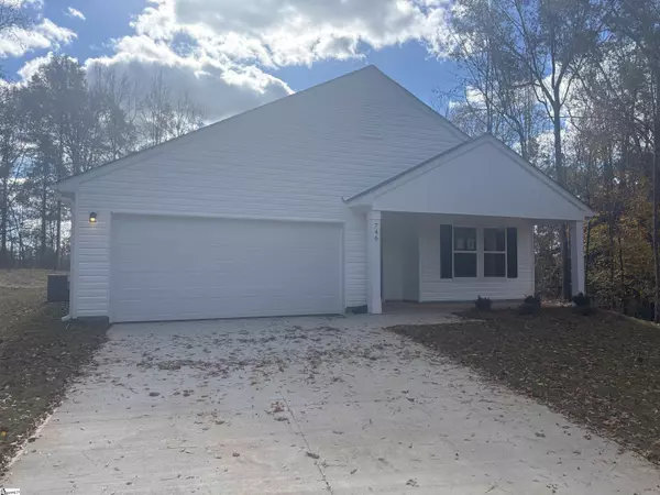 746 Powers Road, Laurens, SC 29360