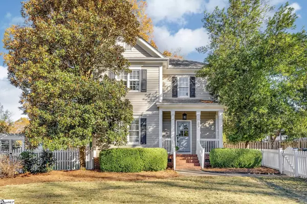 107 Long Hill Street, Greenville, SC 29605