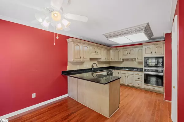 Greenville, SC 29615,130 Glenbrooke Way