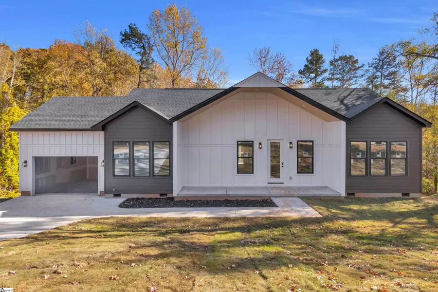 21 Shore Drive, Greenville, SC 29611