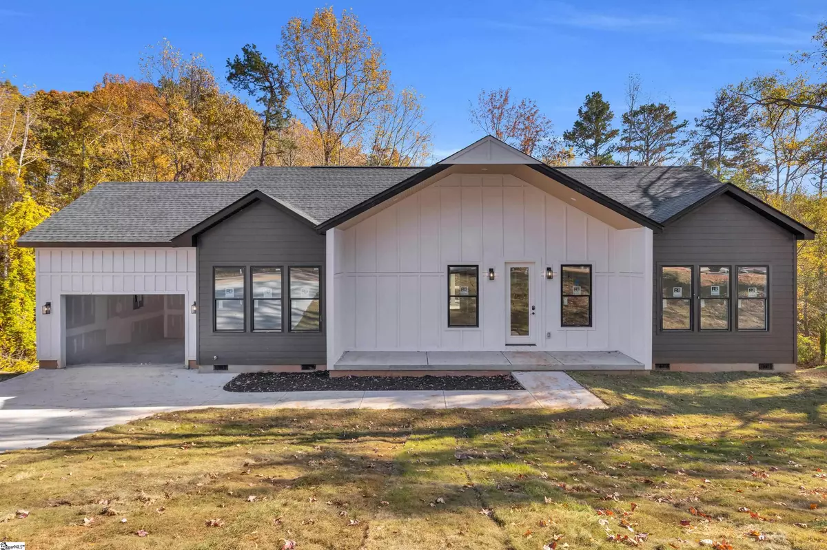 Greenville, SC 29611,21 Shore Drive