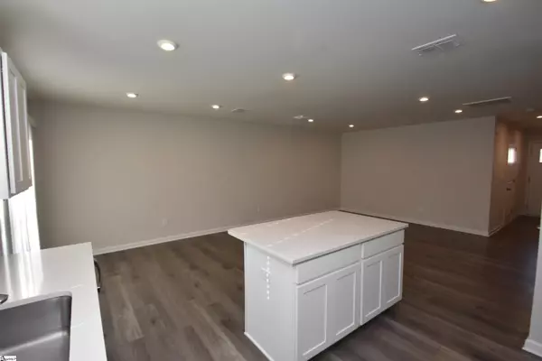 Greenville, SC 29605,Address not disclosed