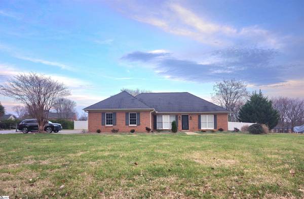 233 Summerfield Road, Moore, SC 29369