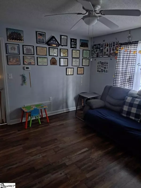 Clinton, SC 29325,204 Martha Dandy Drive