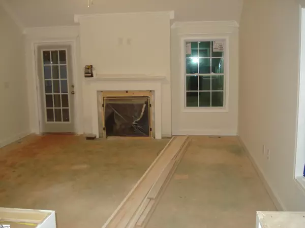 Moore, SC 29369,413 Amelia Springs Lane