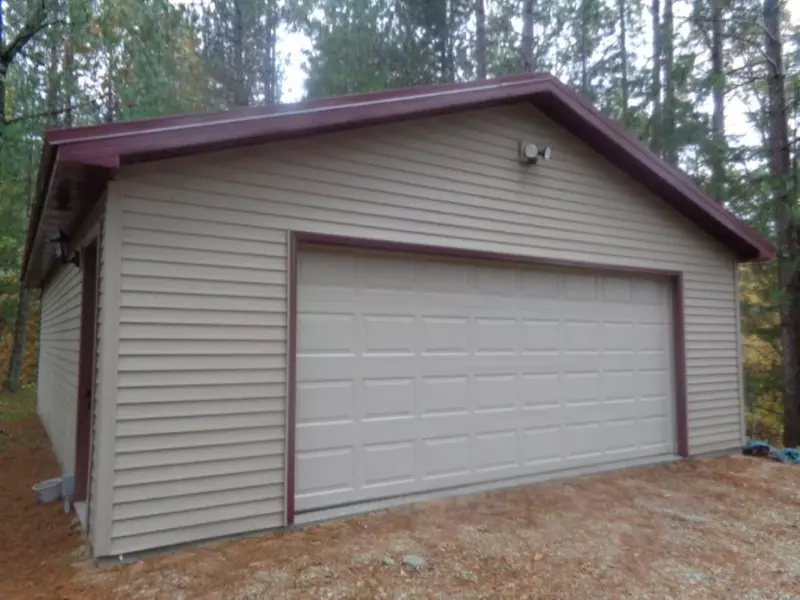 12445 BROWNING CT, Crivitz, WI 54114-0000