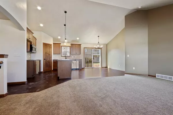 Kaukauna, WI 54301,623 SWEET MEADOW LN