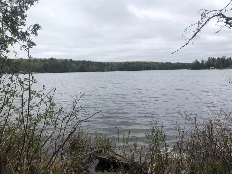 MUNGER LAKE LN, Lakewood, WI 54138