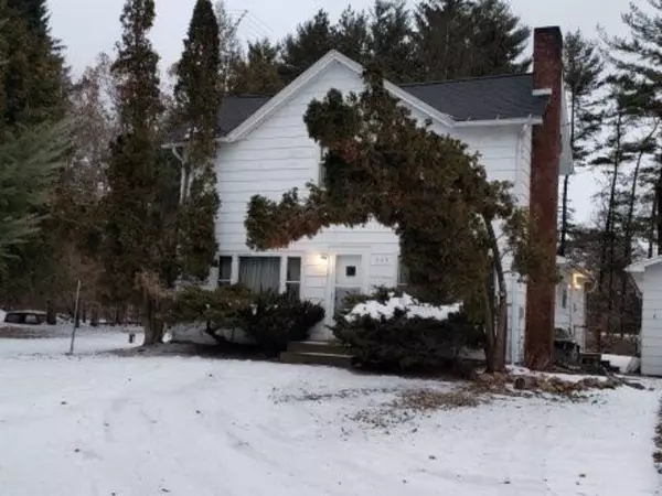 604 SEWARD ST, Ogdensburg, WI 54962