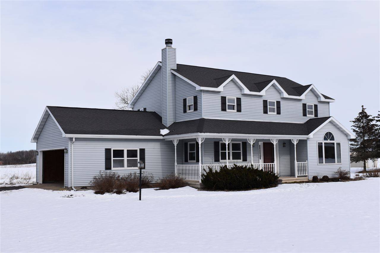 W13273 PENNY LN, Ripon, WI 54971