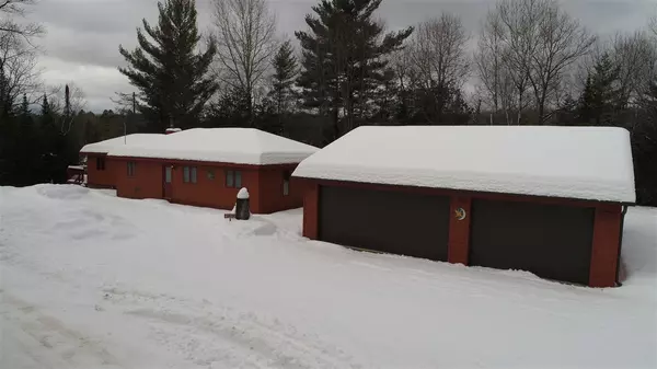 W6492 WOLF LAKE RD, Wausaukee, WI 54177-9517