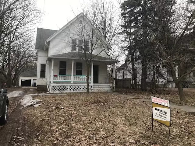Green Bay, WI 54301,327 S WEBSTER AVE