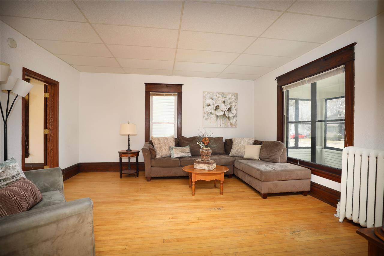 Oshkosh, WI 54901,711 JACKSON ST