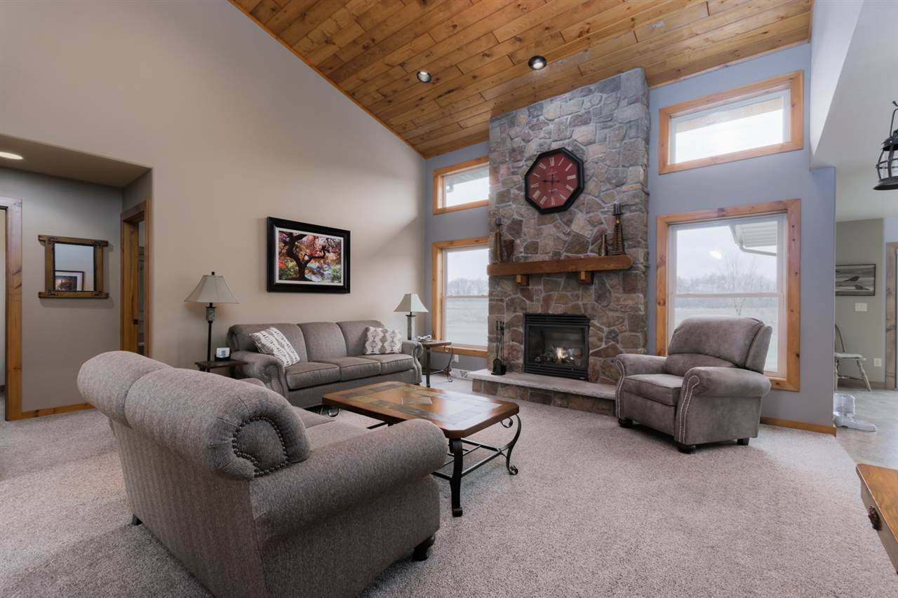 Oshkosh, WI 54904-6202,4159 MISSION MEADOW TRL