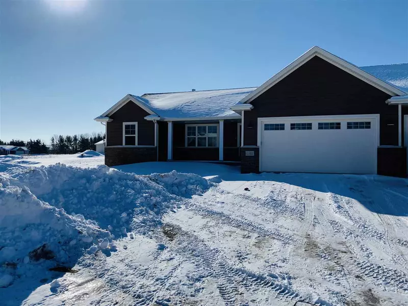 1162 ESTHER ANN LN, Hortonville, WI 54944