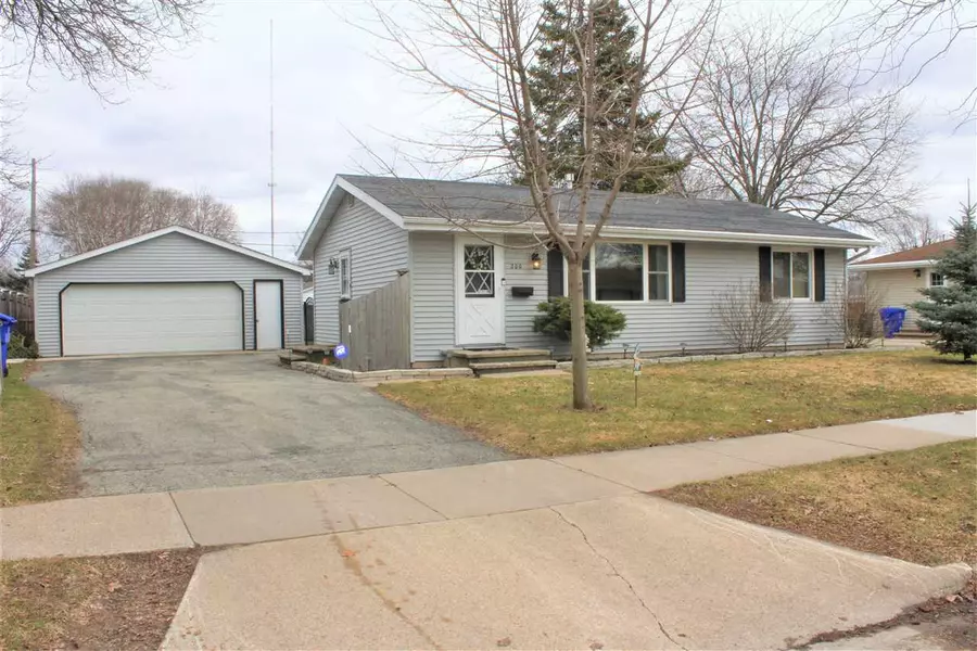 200 S BUCHANAN ST, Appleton, WI 54113