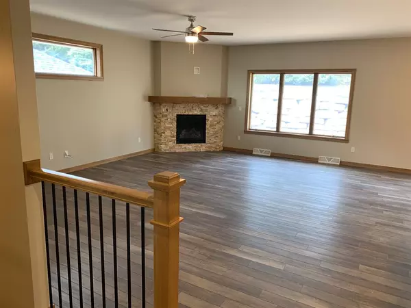 Green Bay, WI 54313,3346 STONE RIDGE DR