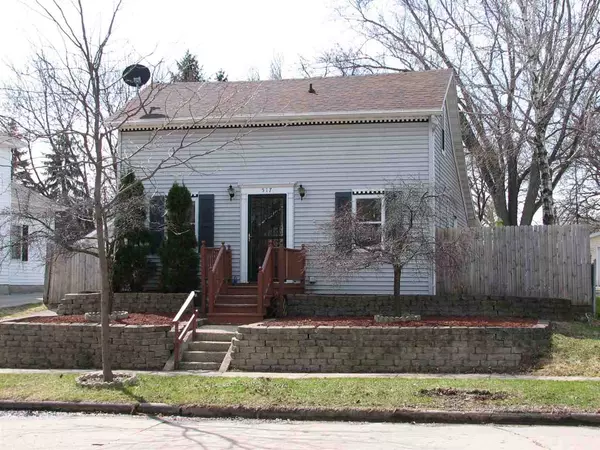 Appleton, WI 54911,517 W ATLANTIC ST