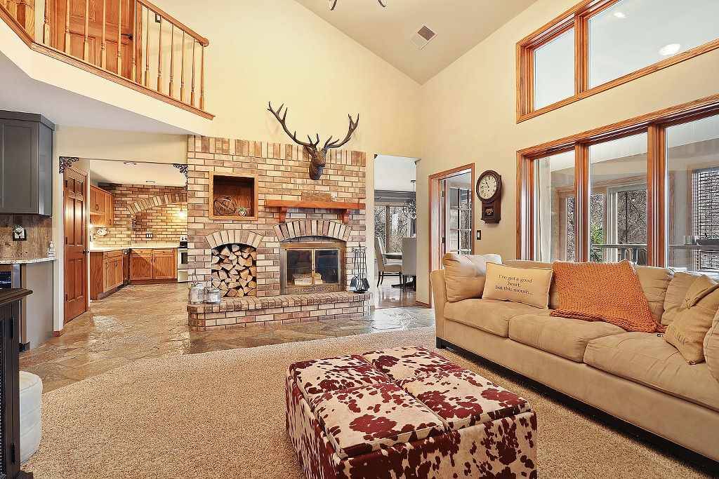 Green Bay, WI 54311,2460 VALLEY HEIGHTS DR