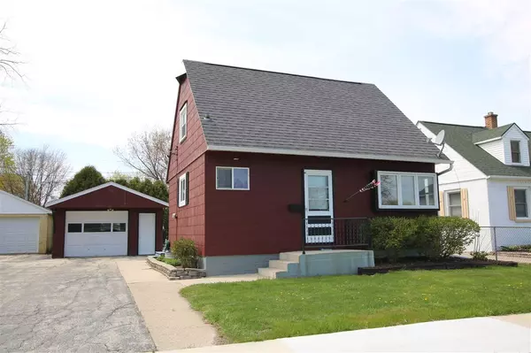 284 MCKINLEY ST, Fond Du Lac, WI 54935-2567