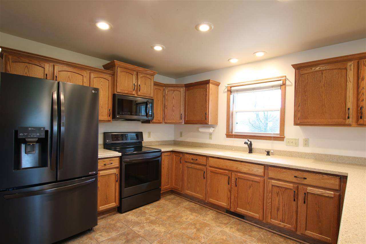 Fond Du Lac, WI 54935,1188 WINCHESTER AVE