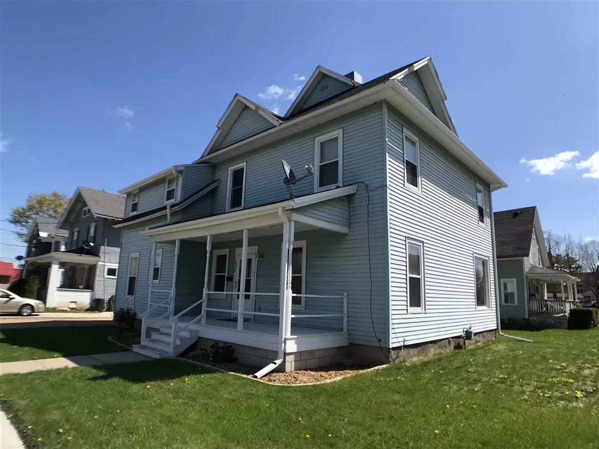 Shawano, WI 54166,236 S WASHINGTON ST