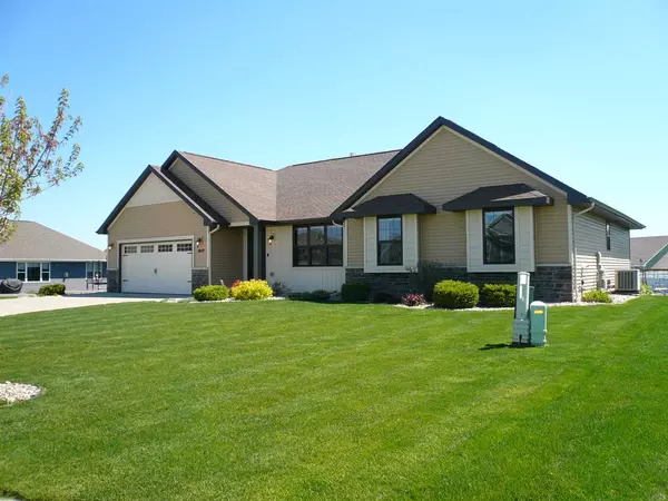 De Pere, WI 54115-7214,1410 AVIATOR CT