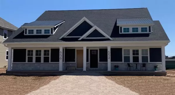 654 OLIVE TREE DR, Green Bay, WI 54313