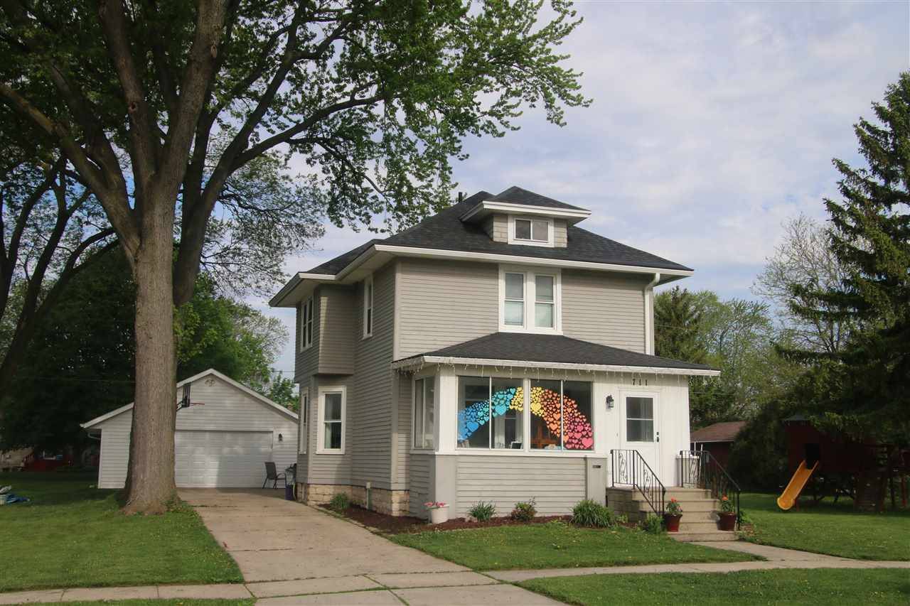 711 FLORIDA AVE, North Fond Du Lac, WI 54937-1303