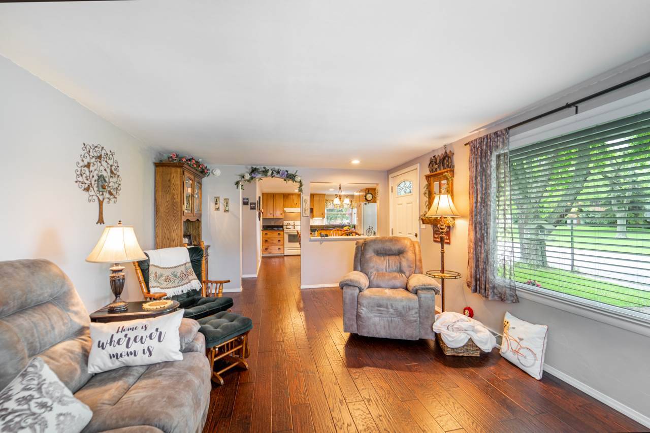 Hortonville, WI 54944,113 E CEDAR ST