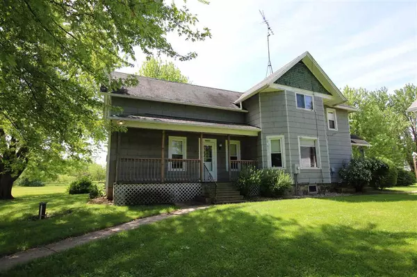 W6852 MAIN ST, Van Dyne, WI 54979