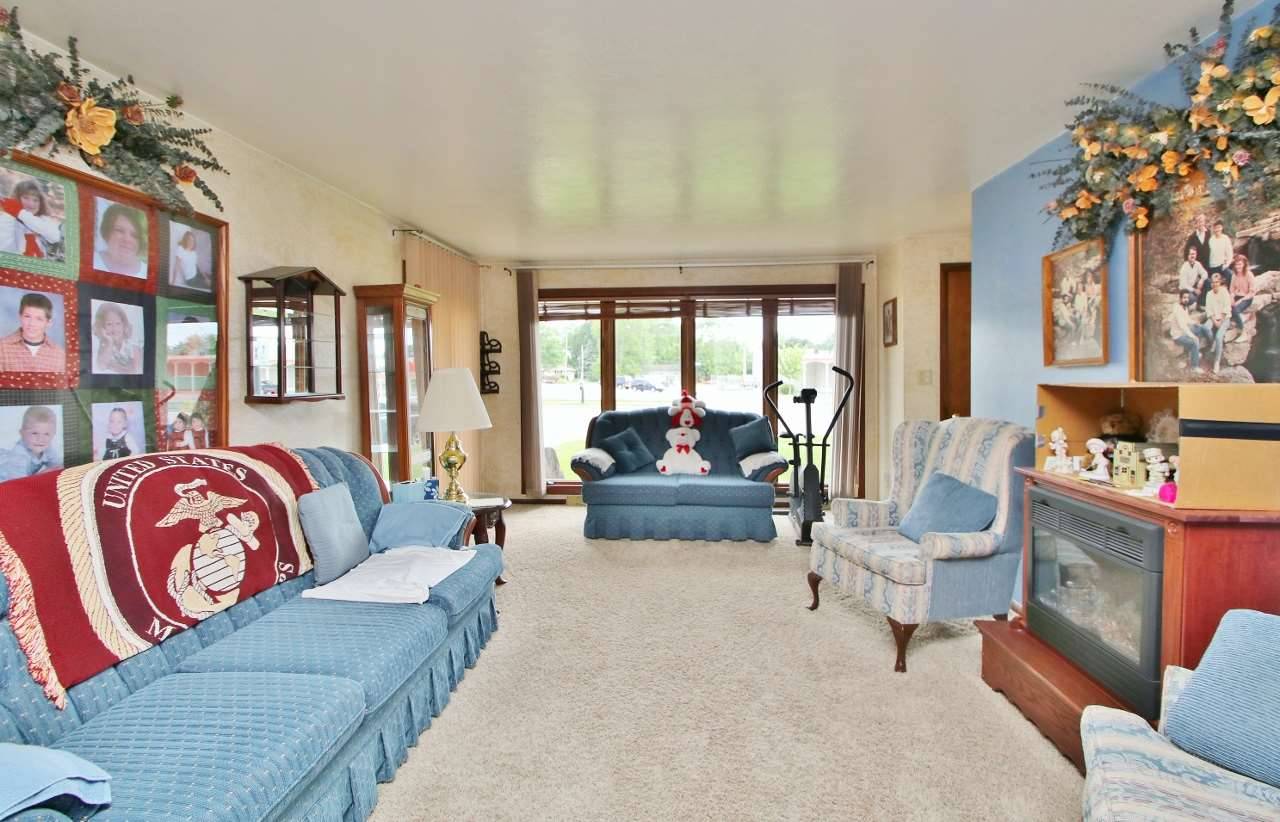 Green Bay, WI 54304-4326,2107 S RIDGE RD