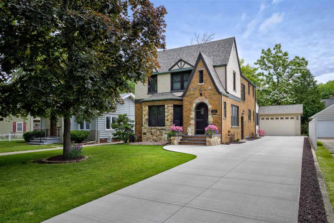 417 9TH ST, Neenah, WI 54956-2812
