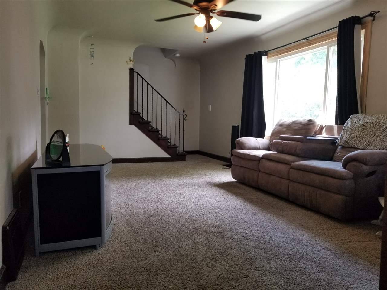 Appleton, WI 54914-2711,1424 N SUMMIT ST