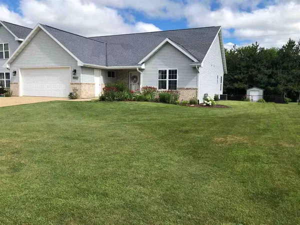 903 ROBIN LN, Oconto Falls, WI 54154