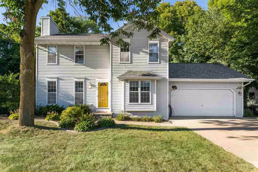 W220 KINGS WAY, Sherwood, WI 54169