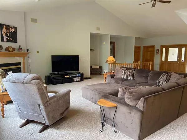 Shawano, WI 54166,360 RIVER PINE DR