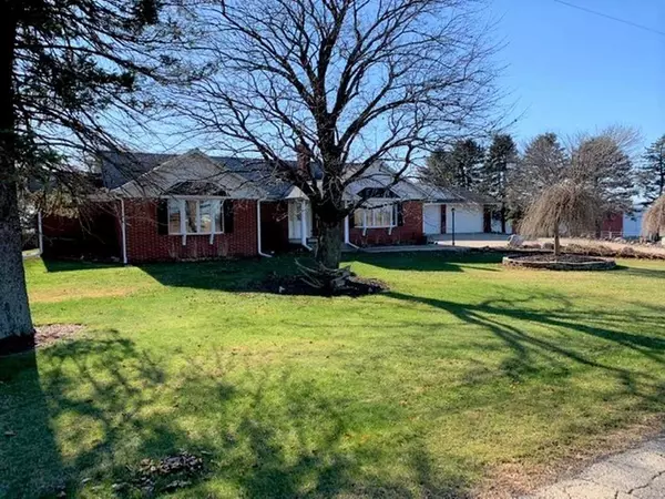 Pulaski, WI 54162,W1055 HOFA PARK DR