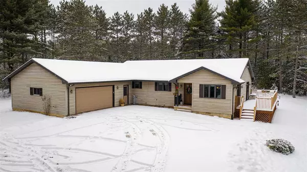 Neshkoro, WI 54960,W942 HEATHER CIR