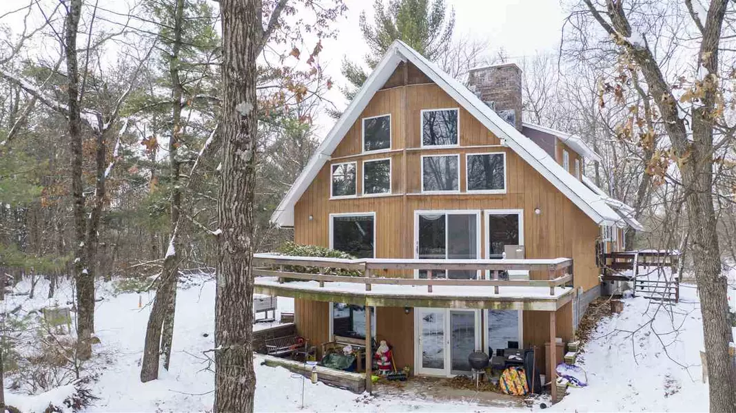 7004 DULSKE RD, Amherst, WI 54406-9364