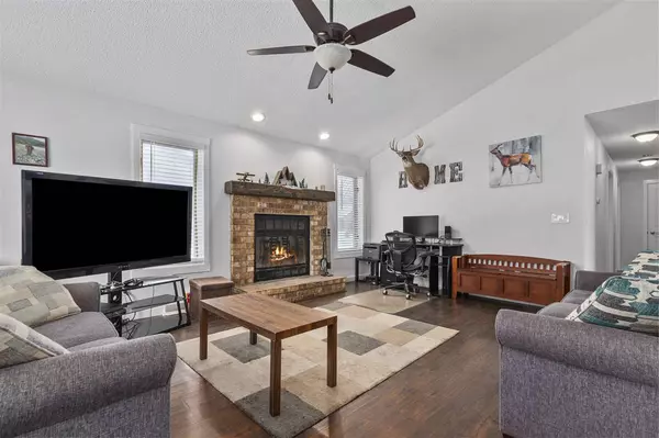 Neenah, WI 54956,693 PEPPERGRASS LN