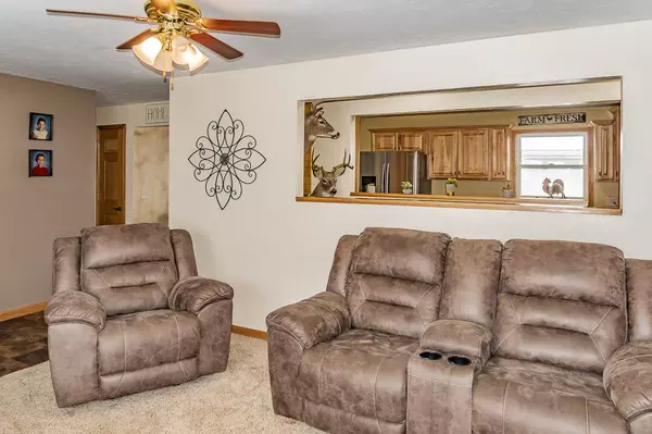 Hortonville, WI 54944-8203,711 GIESE ST