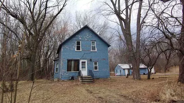 1255 BROOKFIELD AVE, Green Bay, WI 54313-8801