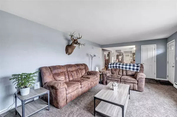 Pulaski, WI 54162-9617,8946 S CHASE RD