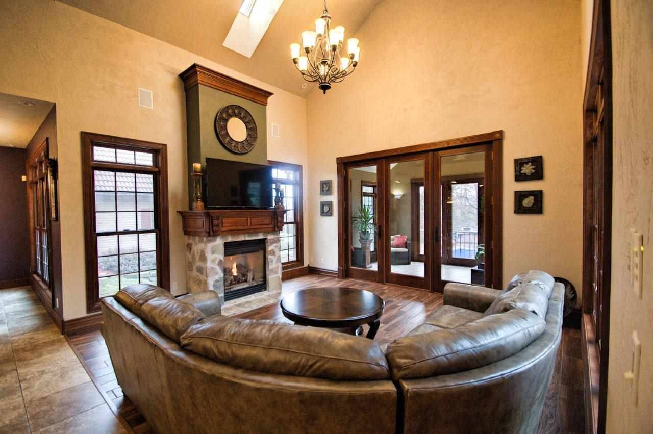 Appleton, WI 54914-8571,4739 WATERSTONE CT