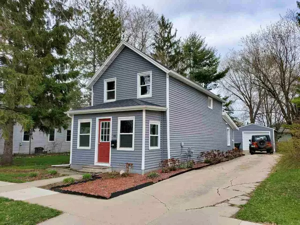 Ripon, WI 54971,45 UNION ST