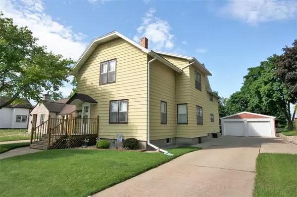 149 S MAIN ST, Oconto Falls, WI 54154