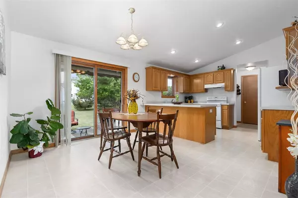 Neenah, WI 54956,1060 ANTELOPE TRAIL CT